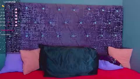 Nora online show from 02/23/25, 04:17