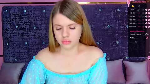 Nora online show from 04/24/26, 03:31