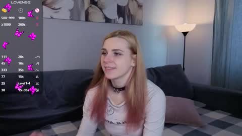 Elina online show from 10/18/25, 10:27