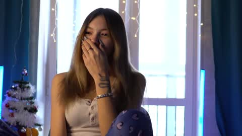 Eva online show from 12/20/24, 10:05