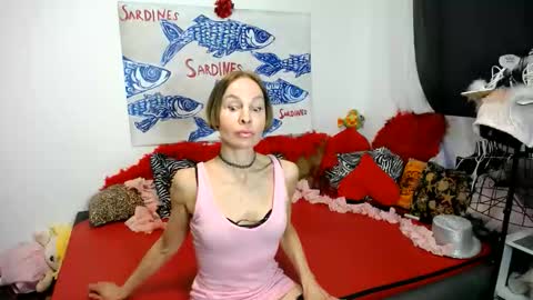 Snapshot of noraohgreys chatting on 05/12/26, 04:26 Nora online show from 05/12/26, 04:26