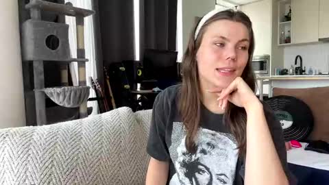 Nordic Belle online show from 05/15/26, 01:51