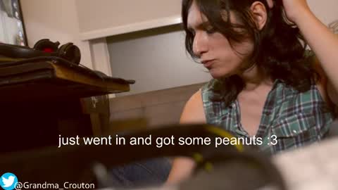 Ariane online show from 03/11/25, 03:48