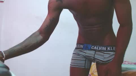 noreno9159 online show from 11/21/25, 01:10