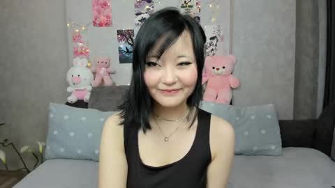 Snapshot of norinorika chatting on 05/26/26, 11:23 Nori online show from 05/26/26, 11:23