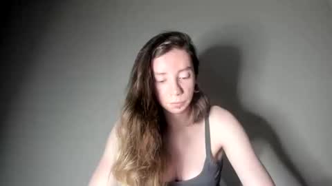 Snapshot of nortar9766 chatting on 12/08/24, 10:25 Emily snow online show from 12/08/24, 10:25