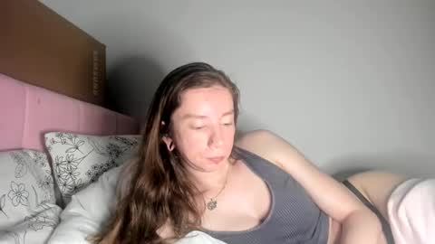Snapshot of nortar9766 chatting on 03/05/25, 01:42 Emily snow online show from 03/05/25, 01:42