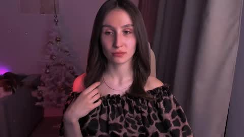 Hazel online show from 01/07/25, 01:06