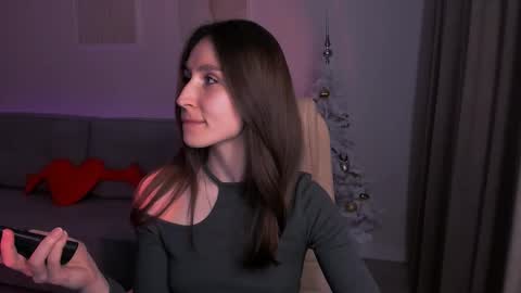 Hazel online show from 02/16/25, 10:10