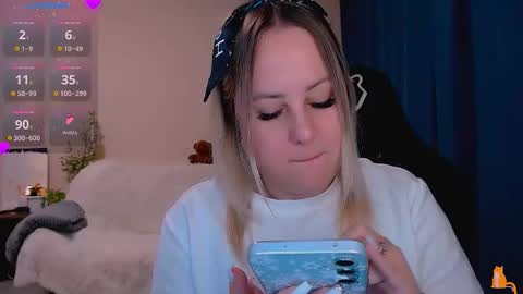 hi glad to chat online show from 11/23/25, 02:06