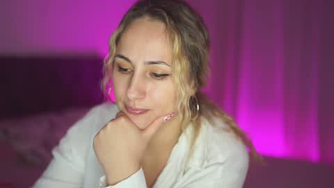 Tina online show from 02/07/25, 07:59