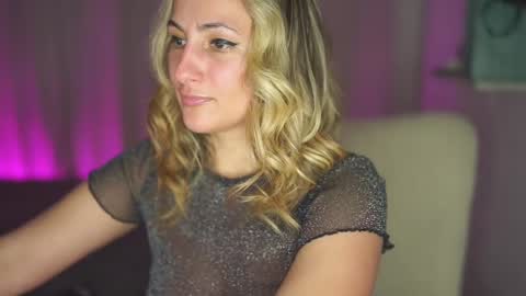 Tina online show from 03/07/25, 01:09