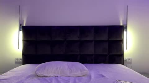 Goldie online show from 10/27/25, 01:04