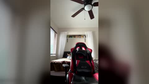 Snapshot of notmeantforeggs chatting on 03/10/26, 03:06 notmeantforeggs online show from 03/10/26, 03:06