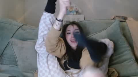 Bunny online show from 01/06/25, 05:06