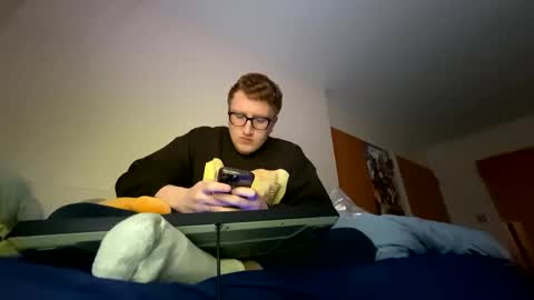 NotThis online show from 02/11/25, 06:33