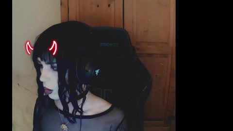 Lucy online show from 01/06/25, 05:19