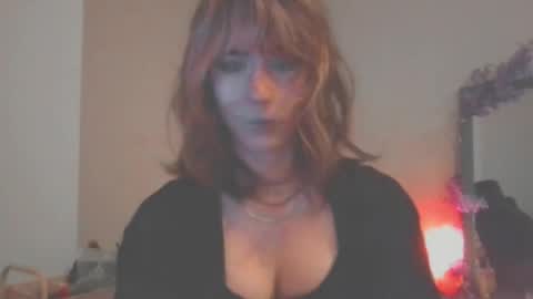 Snapshot of notyourfemboi chatting on 07/28/26, 10:42 Lucy online show from 07/28/26, 10:42