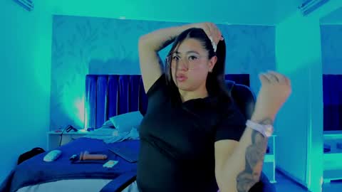 Nour online show from 04/19/26, 05:29
