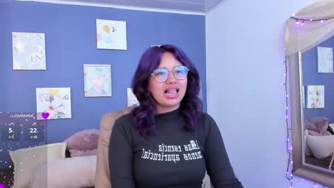 Snapshot of nova_allen chatting on 11/17/25, 03:18 n o v a online show from 11/17/25, 03:18