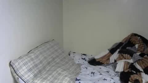 Snapshot of novaah chatting on 09/24/25, 01:31 novaah online show from 09/24/25, 01:31