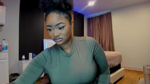 Nova online show from 02/11/25, 04:24