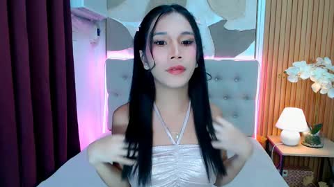 novalustre69 online show from 04/21/26, 01:07