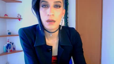 Snapshot of novanyx11 chatting on 12/20/25, 10:06 Nova... online show from 12/20/25, 10:06