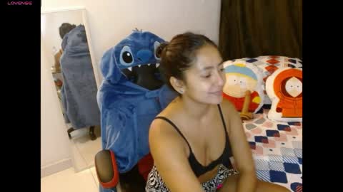 Snapshot of novaperotti chatting on 03/28/26, 01:16 novaperotti online show from 03/28/26, 01:16