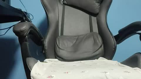 nowandimmediately online show from 12/13/25, 07:53