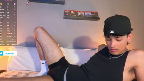 Snapshot of noxnude chatting on 06/11/26, 10:30 noxnude online show from 06/11/26, 10:30