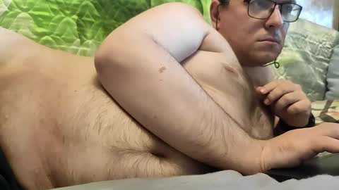 Snapshot of nsexual chatting on 12/22/24, 10:49 Alistair online show from 12/22/24, 10:49