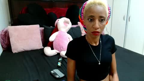 Nubiangiggles online show from 09/21/25, 07:04