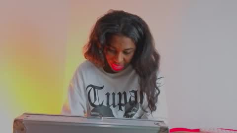 Channel Cox online show from 11/25/25, 07:19