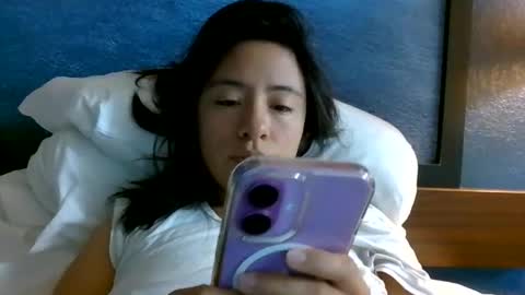 Gigi Bloom online show from 10/19/25, 05:02