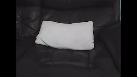 nudestud887 online show from 01/12/25, 06:38