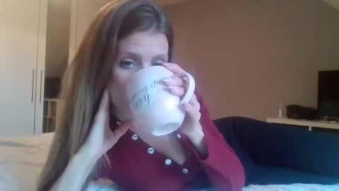 Snapshot of nudgemanalice69 chatting on 10/18/25, 01:56 Alice Nudgeman online show from 10/18/25, 01:56
