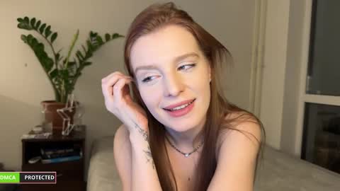 Snapshot of nura_foxx chatting on 01/19/25, 12:17 nura_foxx online show from 01/19/25, 12:17