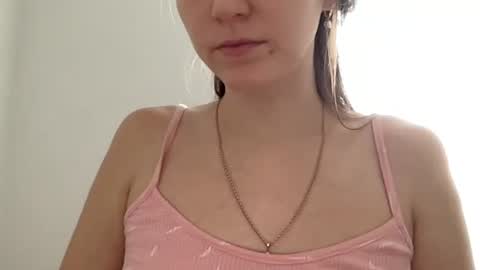 Ema online show from 11/22/25, 06:12