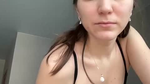 Ema online show from 02/12/26, 11:16