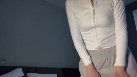 Ema online show from 04/07/26, 09:32