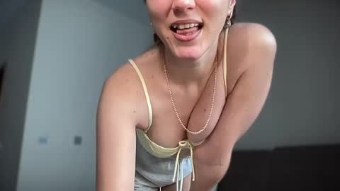 Snapshot of nursedoll chatting on 06/27/26, 12:22 Ema online show from 06/27/26, 12:22