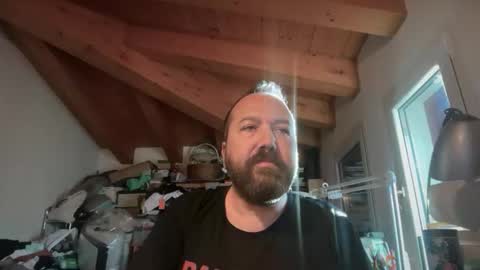 Snapshot of nutelloso79 chatting on 01/08/26, 08:27 Nutelloso online show from 01/08/26, 08:27