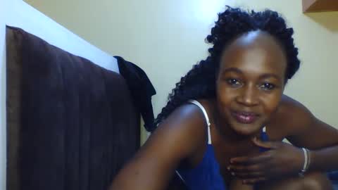 nutgal online show from 10/17/25, 04:53