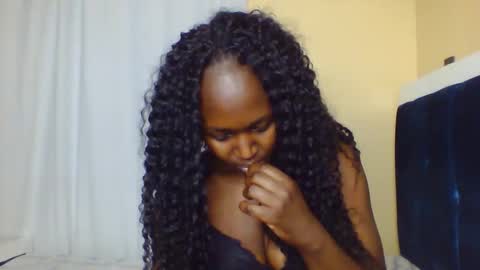 nutgal online show from 10/30/25, 11:00