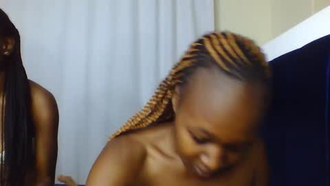 nutgal online show from 04/14/26, 11:49