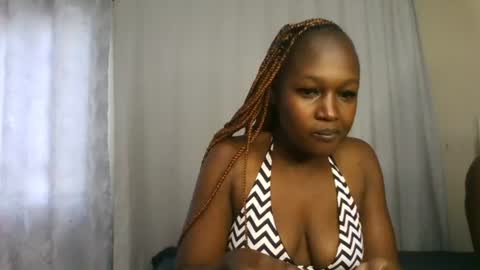 Snapshot of nutgal_ chatting on 06/15/26, 08:27 nutgal online show from 06/15/26, 08:27