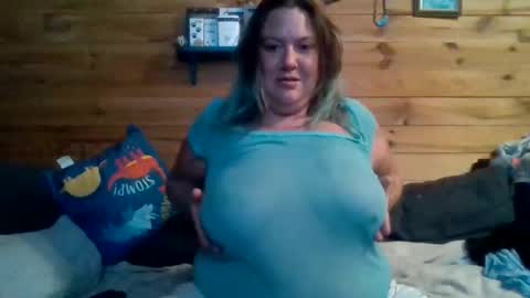 Snapshot of nutmegmatee chatting on 11/29/25, 04:48 nutmegmatee online show from 11/29/25, 04:48