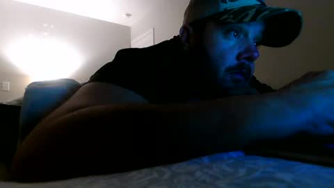 nuttincowboy727272 online show from 02/18/26, 02:40