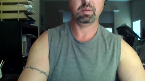 Snapshot of nvrenuff1979 chatting on 11/03/25, 12:39 nvrenuff1979 online show from 11/03/25, 12:39